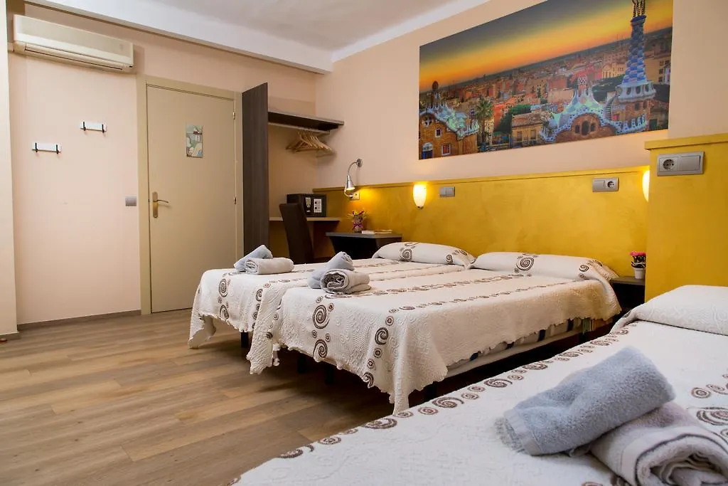 Casa de hóspedes Hostal Barcelona