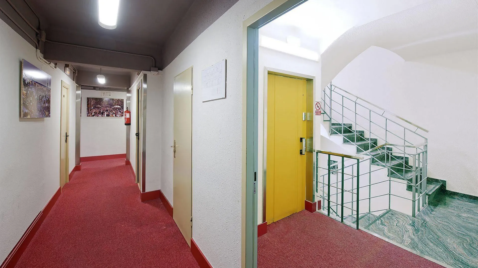 巴塞罗那旅馆酒店 2*, 巴塞罗那